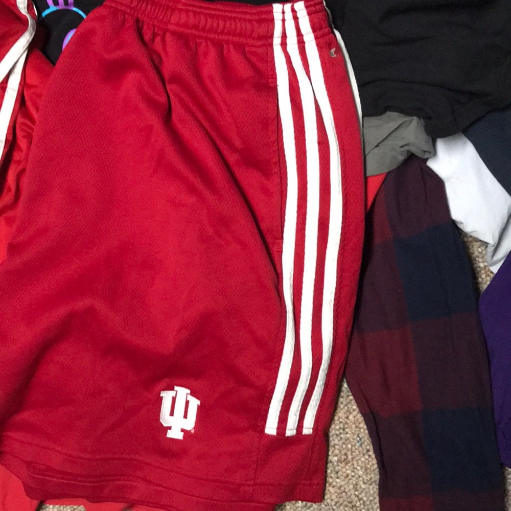 IU mens athletic short